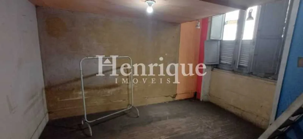 Casa, 6 quartos, 216 m² - Foto 2