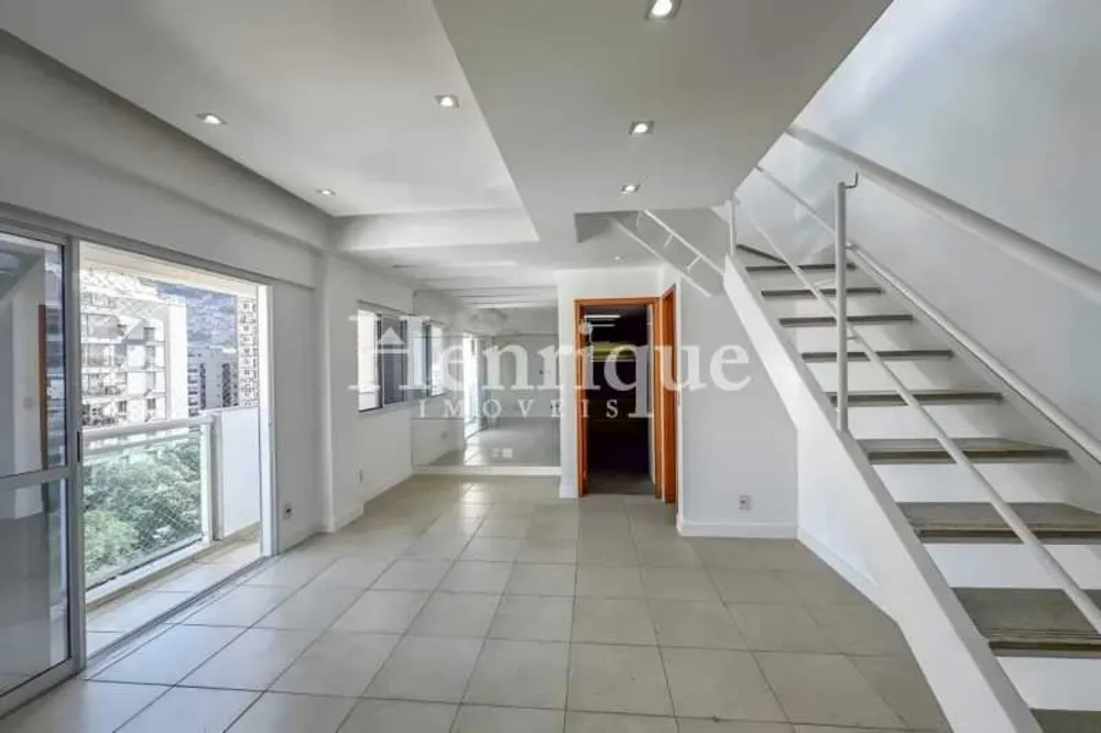 Cobertura, 3 quartos, 179 m² - Foto 2