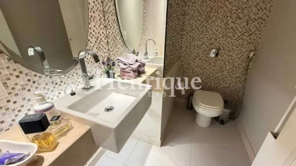 Apartamento, 3 quartos, 184 m² - Foto 1