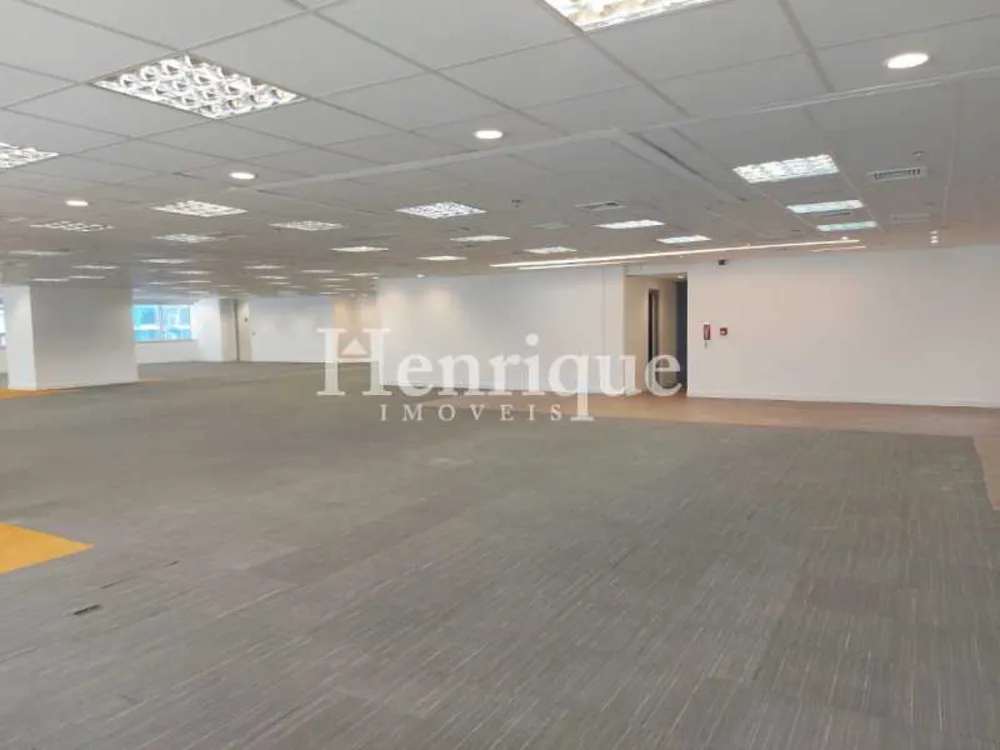 Sala-Conjunto, 869 m² - Foto 1