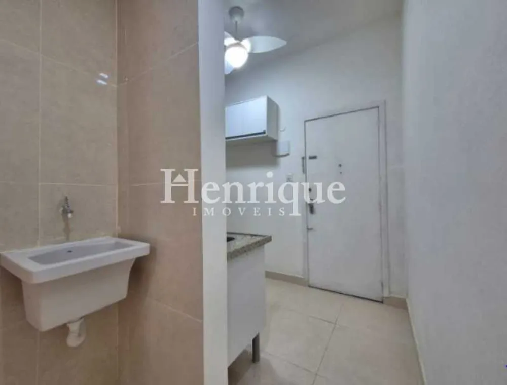 Apartamento, 1 quarto, 27 m² - Foto 1