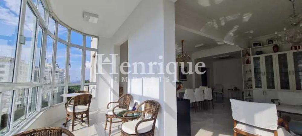 Apartamento, 3 quartos, 184 m² - Foto 2