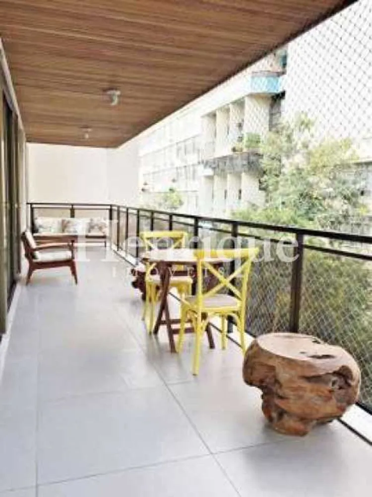 Apartamento, 3 quartos, 182 m² - Foto 2
