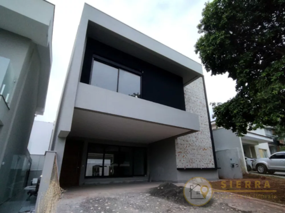 Casa de Condomínio à venda com 5 quartos, 303m² - Foto 2