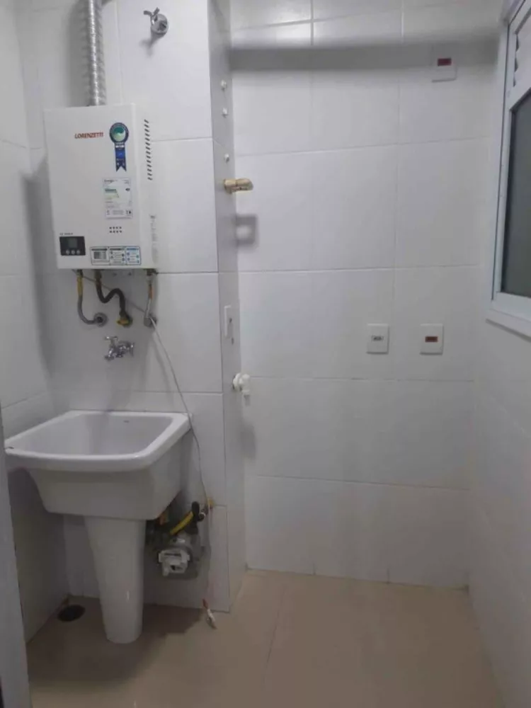 Apartamento para alugar com 2 quartos, 63m² - Foto 3