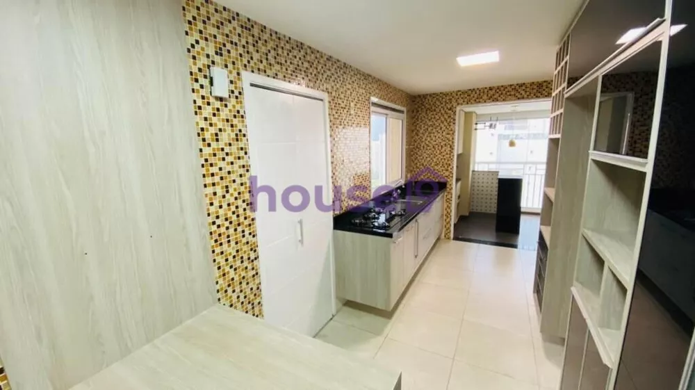 Apartamento à venda com 3 quartos, 142m² - Foto 7