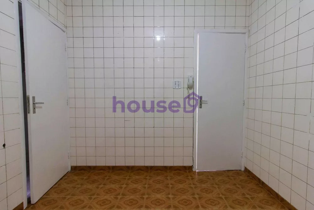 Apartamento para alugar com 2 quartos, 80m² - Foto 16