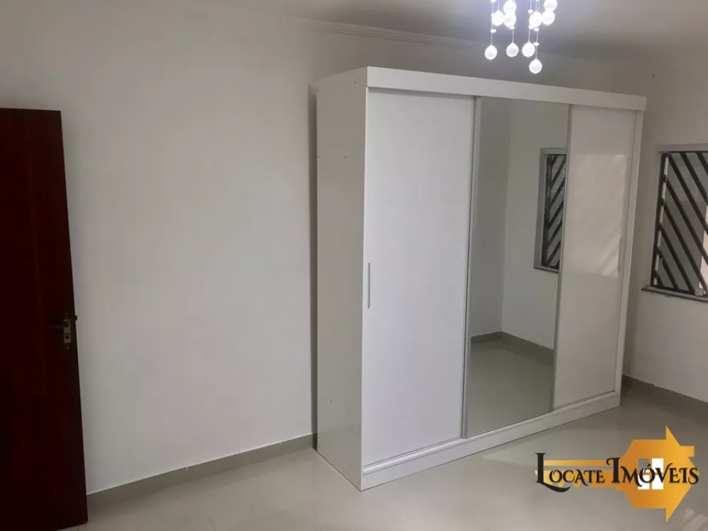 Casa à venda com 2 quartos, 100m² - Foto 4