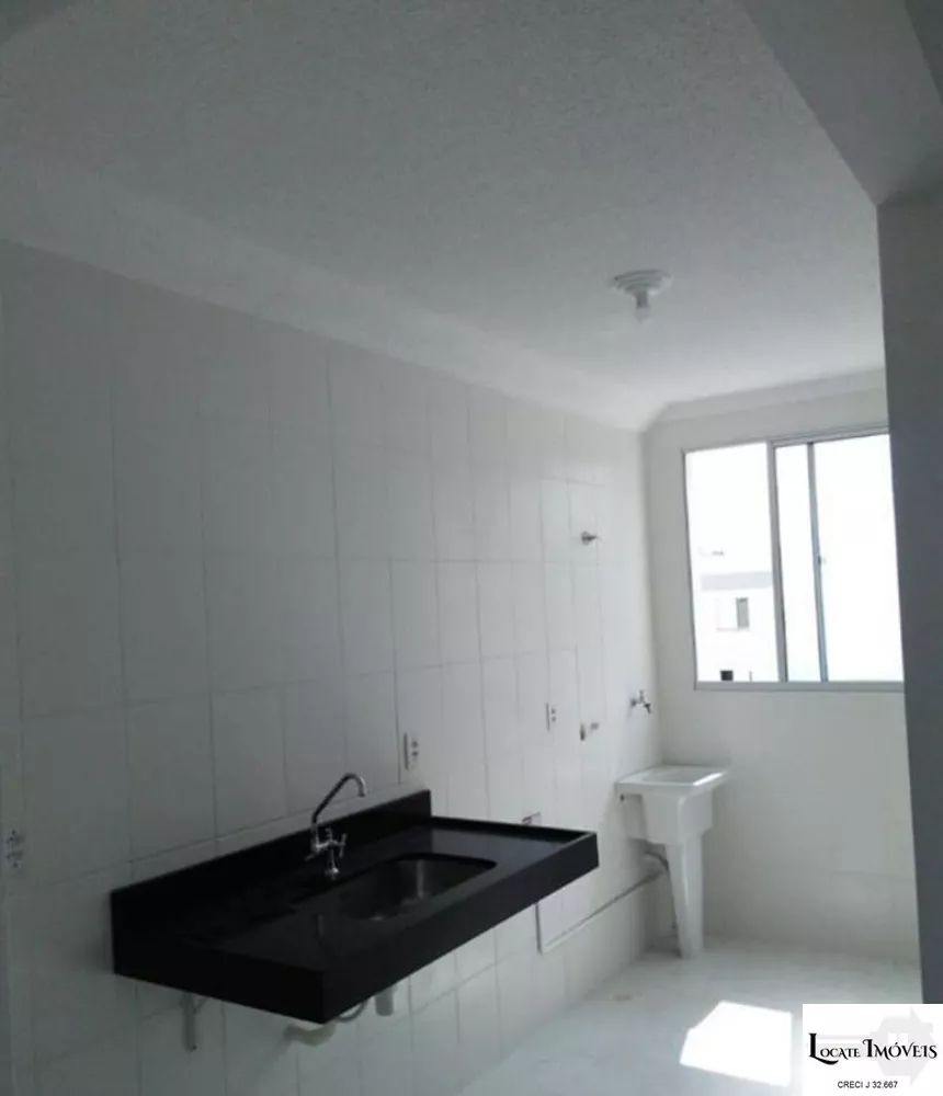 Apartamento à venda com 2 quartos, 44m² - Foto 4