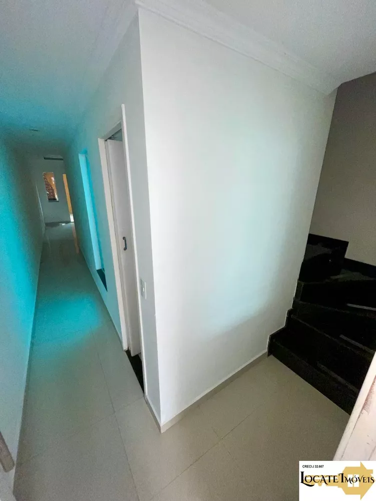 Sobrado à venda com 3 quartos, 97m² - Foto 2