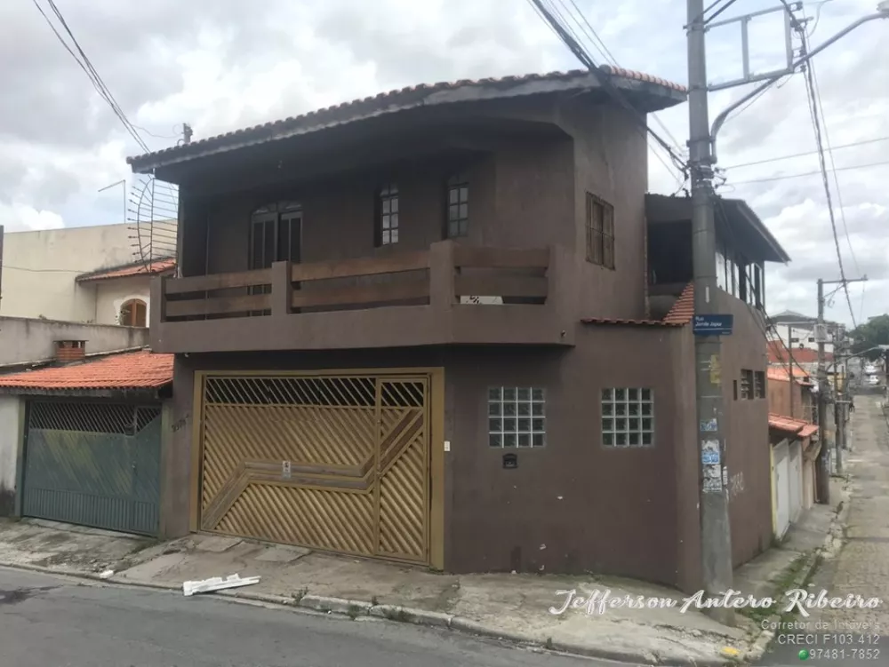 Sobrado à venda com 3 quartos, 110m² - Foto 1