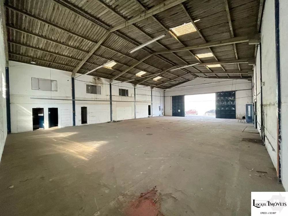 Depósito-Galpão-Armazém para alugar, 550m² - Foto 3