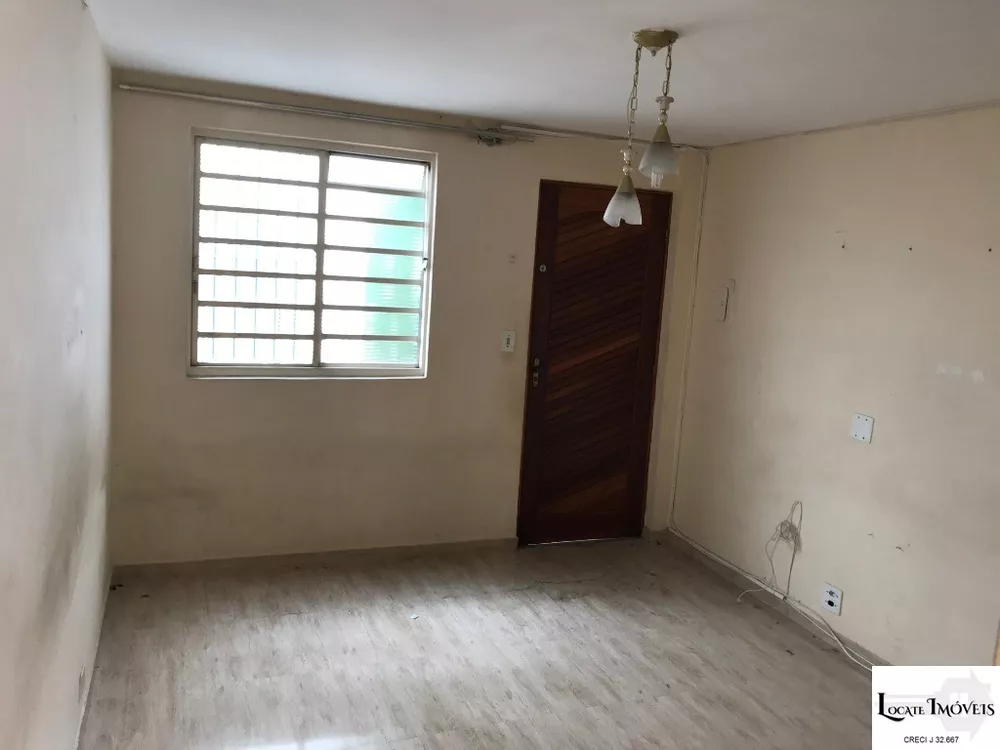 Apartamento à venda com 2 quartos, 43m² - Foto 4