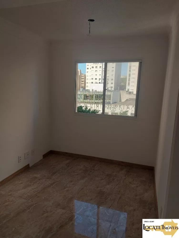 Apartamento à venda com 2 quartos, 42m² - Foto 8