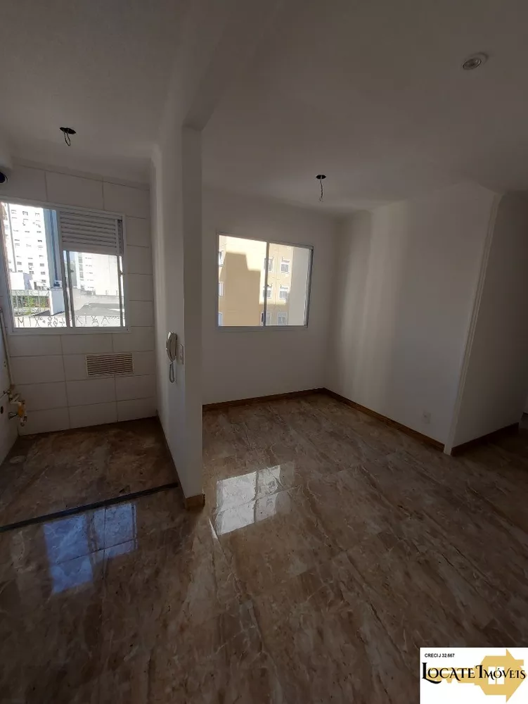 Apartamento à venda com 2 quartos, 42m² - Foto 7