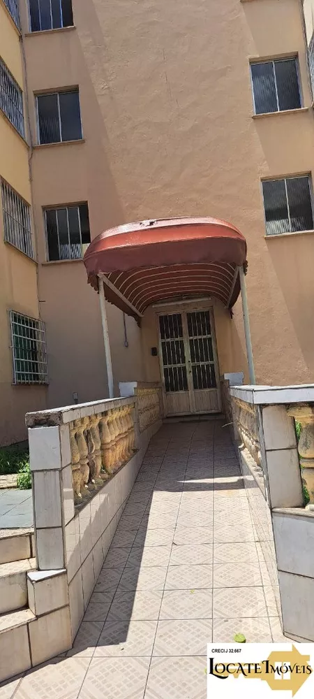 Apartamento à venda com 2 quartos, 50m² - Foto 2