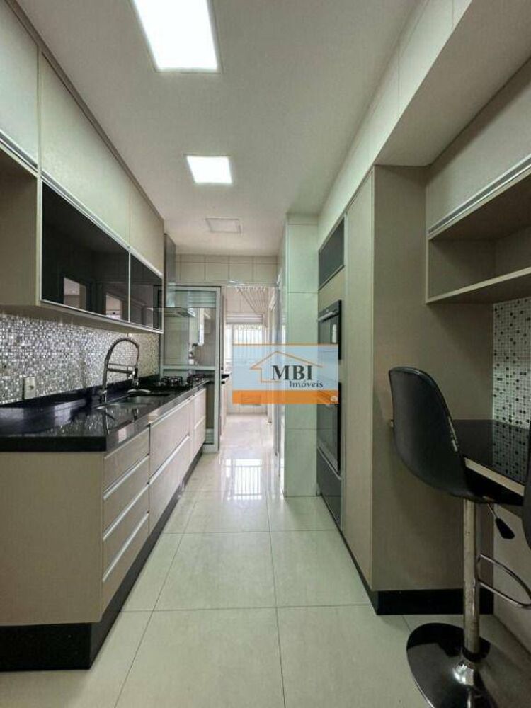 Apartamento, 3 quartos, 117 m² - Foto 1