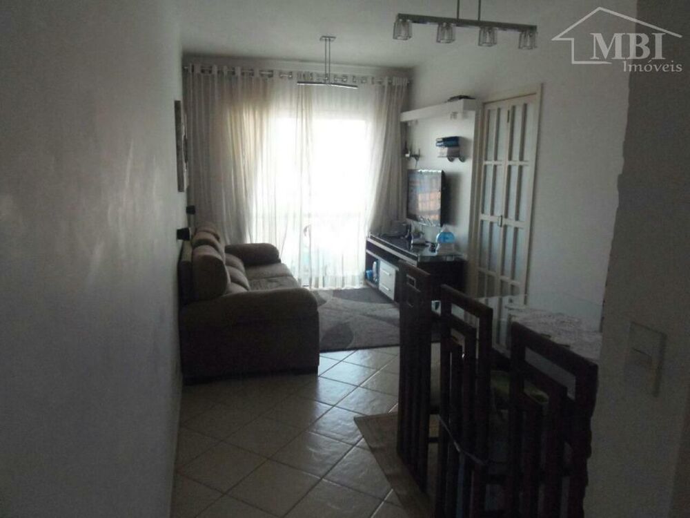 Apartamento à venda com 2 quartos, 60m² - Foto 3