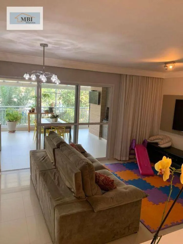 Apartamento, 3 quartos, 135 m² - Foto 3