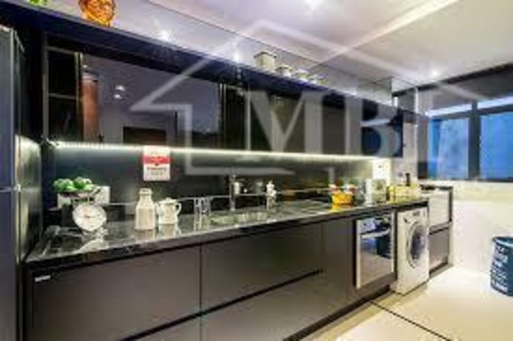 Apartamento à venda com 2 quartos, 77m² - Foto 4