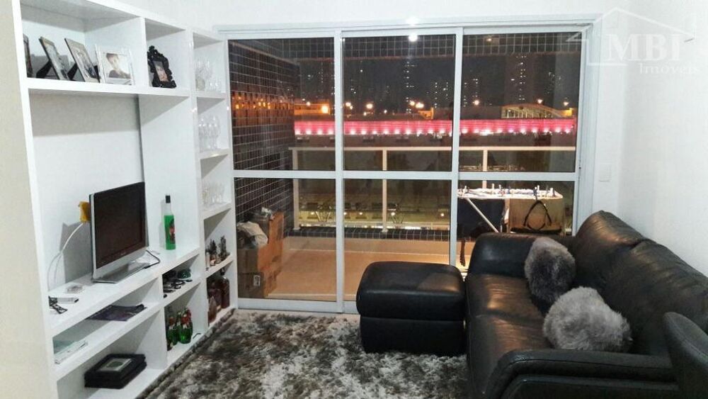 Apartamento à venda com 2 quartos, 77m² - Foto 12