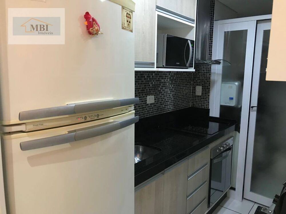 Apartamento à venda com 3 quartos, 60m² - Foto 11