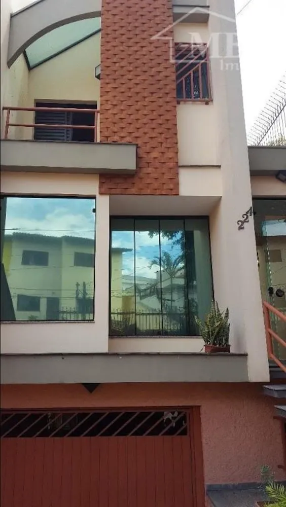 Sobrado, 3 quartos, 207 m² - Foto 1