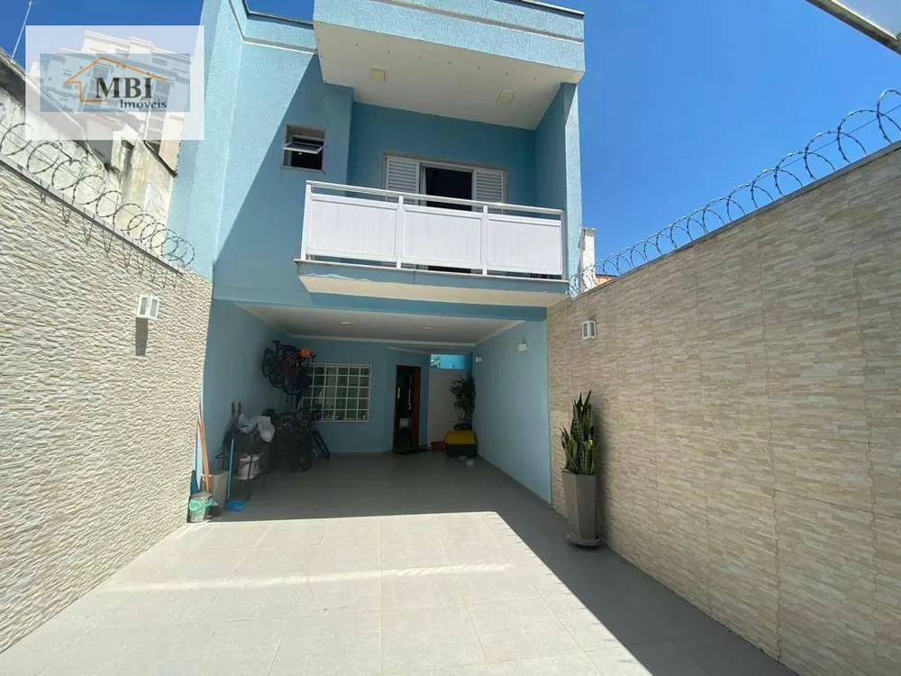 Sobrado, 3 quartos, 147 m² - Foto 1