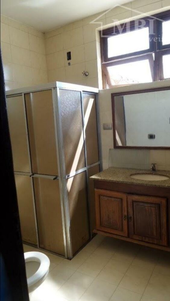 Sobrado à venda com 3 quartos, 300m² - Foto 5