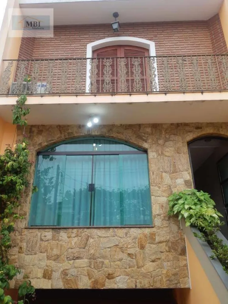Sobrado, 4 quartos, 190 m² - Foto 1