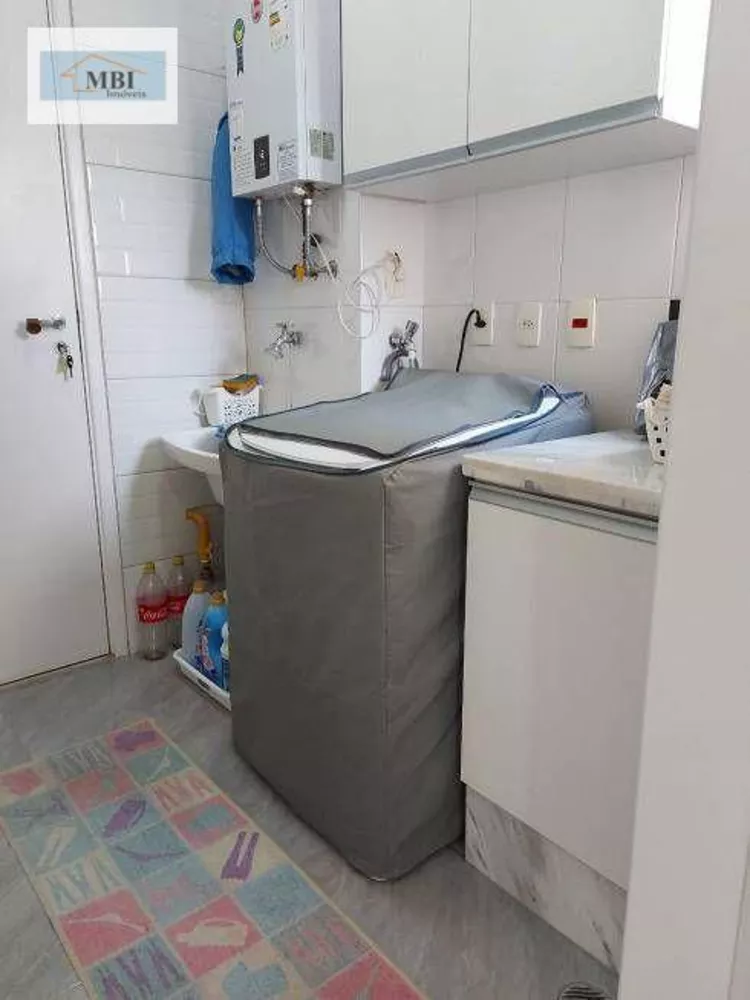 Apartamento à venda com 3 quartos, 192m² - Foto 3