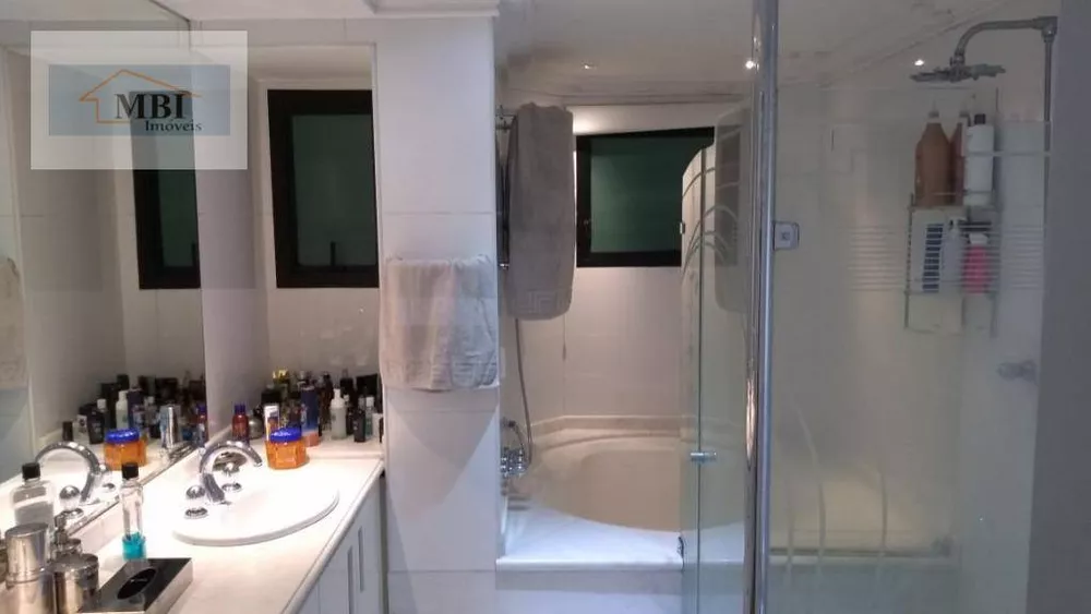 Apartamento, 3 quartos, 215 m² - Foto 9