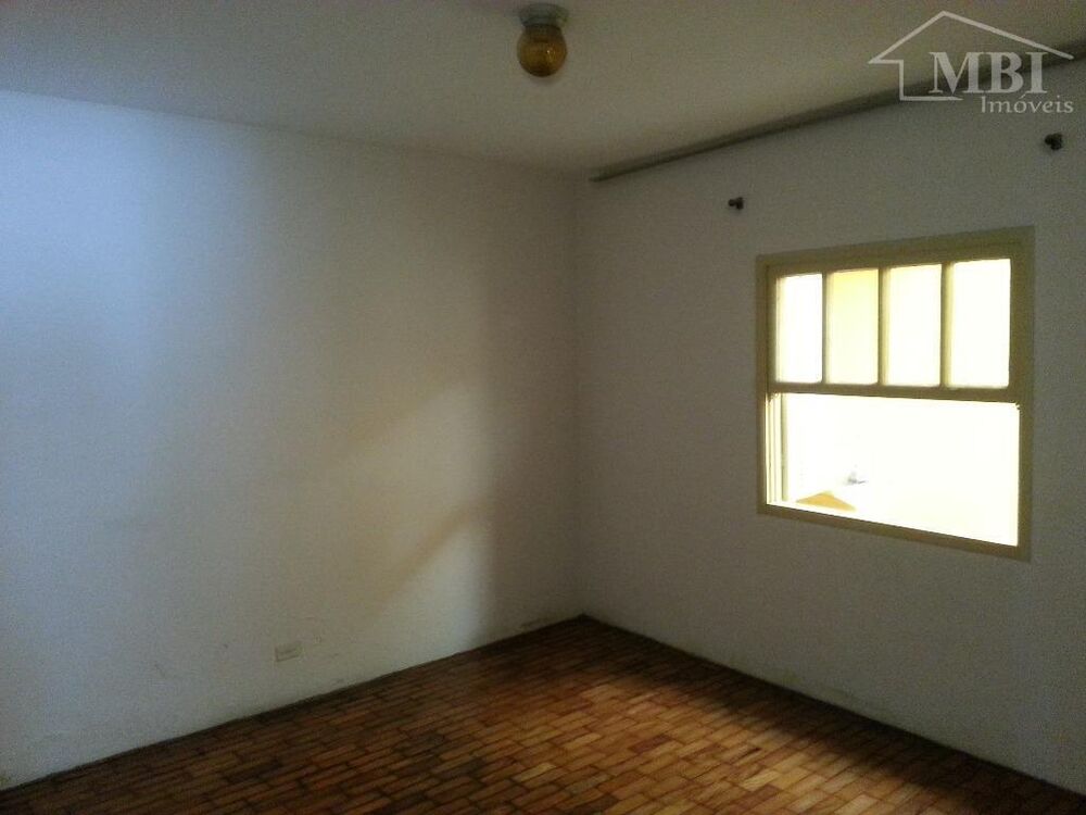 Casa à venda com 2 quartos, 80m² - Foto 6