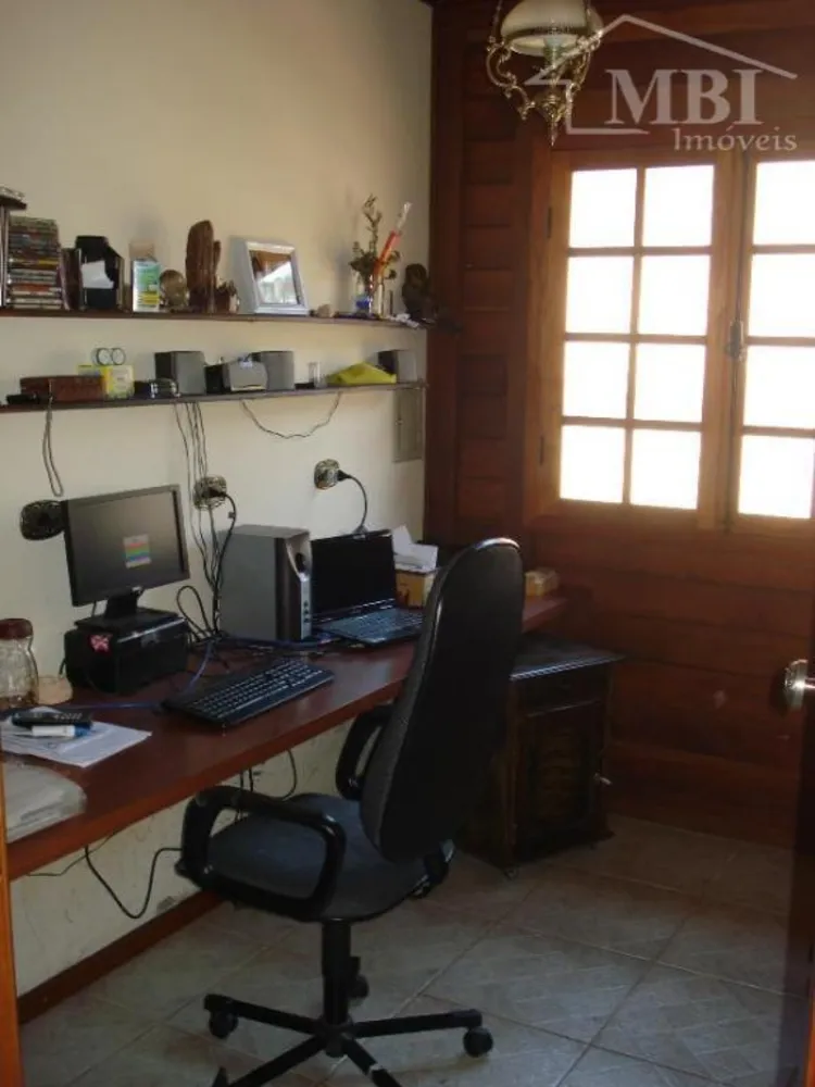 Casa, 3 quartos, 270 m² - Foto 2