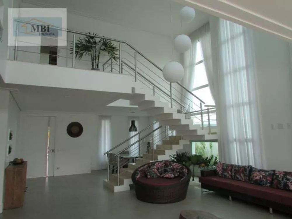 Sobrado, 3 quartos, 310 m² - Foto 2