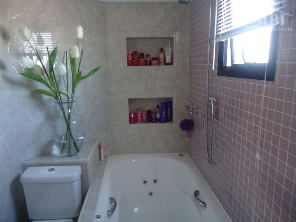 Apartamento, 3 quartos, 117 m² - Foto 2