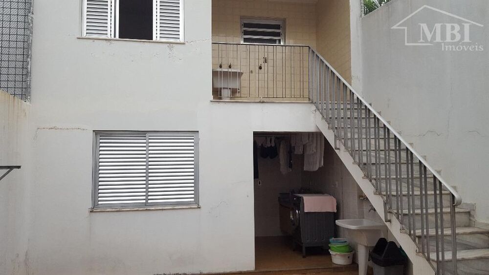 Sobrado à venda com 3 quartos, 201m² - Foto 4