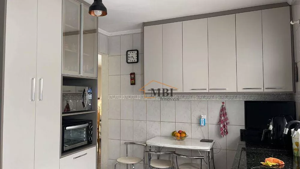 Casa, 3 quartos, 143 m² - Foto 1