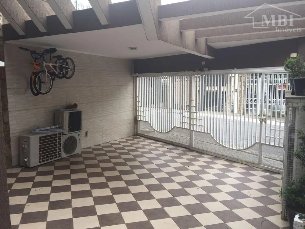 Casa, 3 quartos, 242 m² - Foto 2