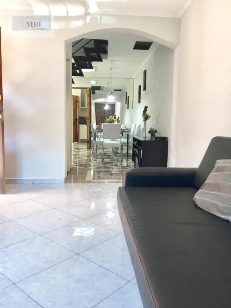 Casa, 3 quartos, 242 m² - Foto 8