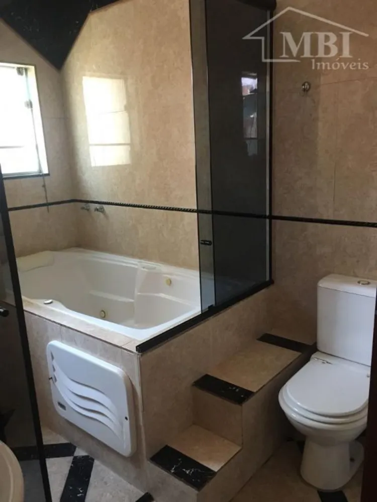 Casa, 3 quartos, 242 m² - Foto 5