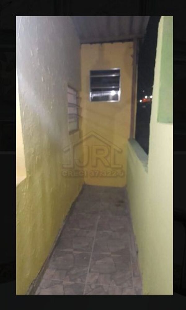 Casa à venda com 2 quartos, 200m² - Foto 5