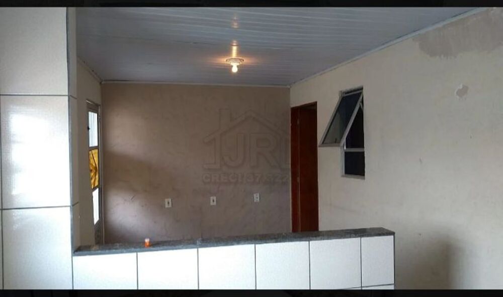 Casa à venda com 2 quartos, 200m² - Foto 6