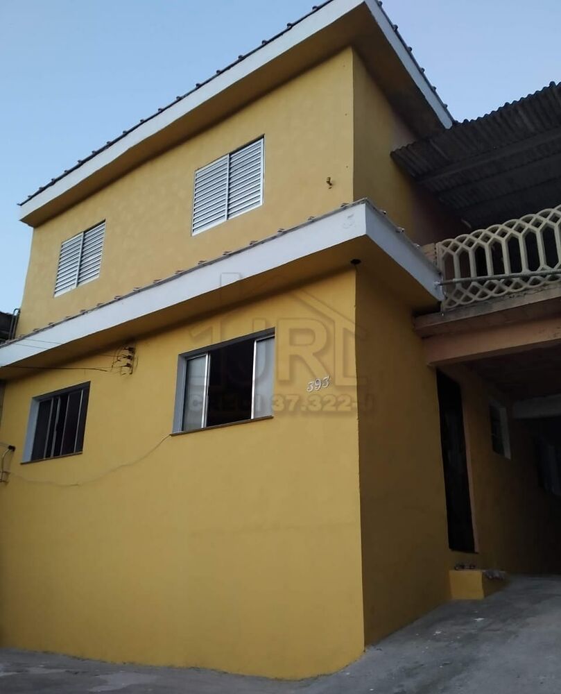Sobrado à venda com 4 quartos, 210m² - Foto 2