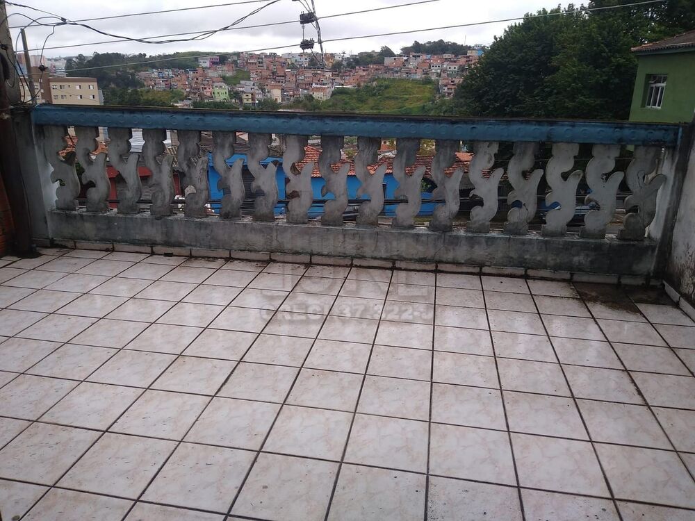 Sobrado à venda com 3 quartos, 150m² - Foto 1