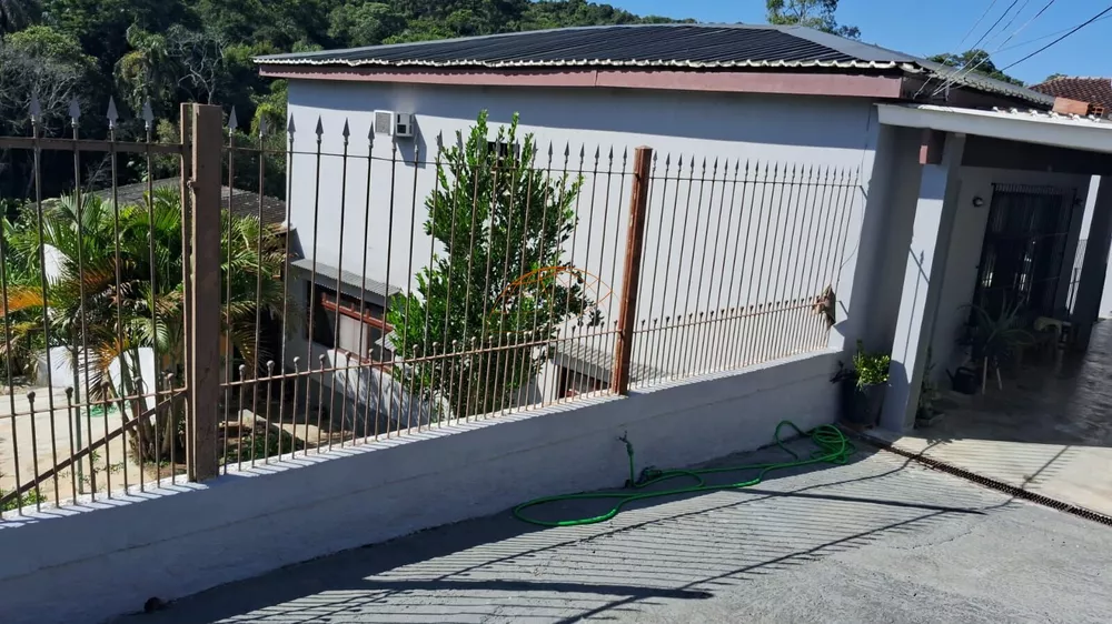 Chácara, 2 quartos, 1390 m² - Foto 1
