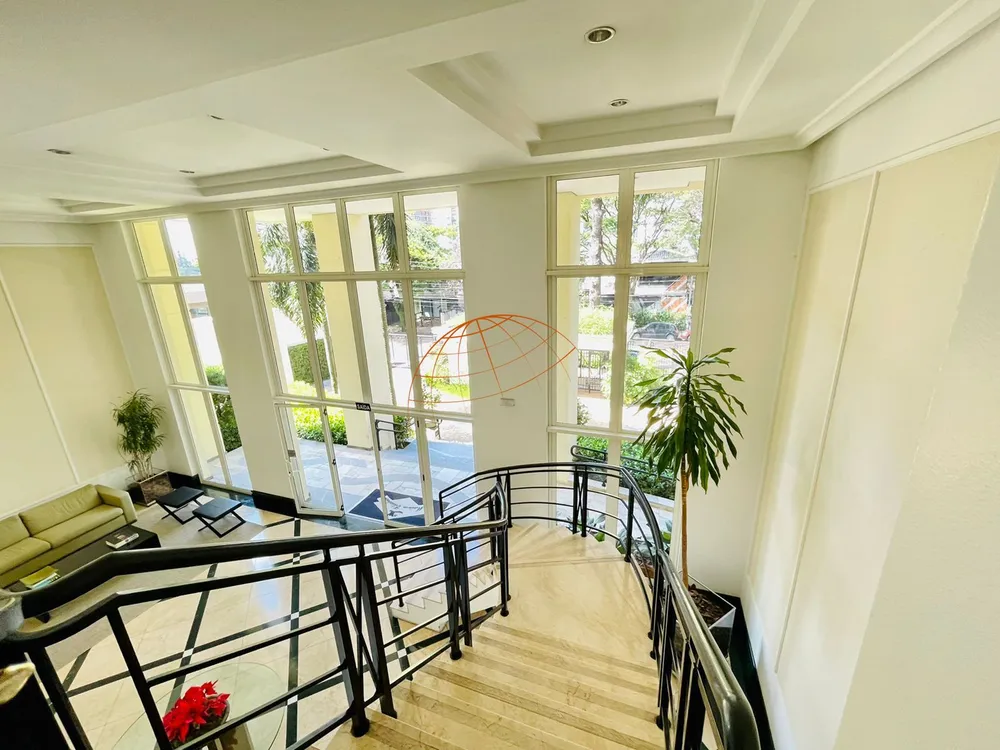 Apartamento, 3 quartos, 215 m² - Foto 1