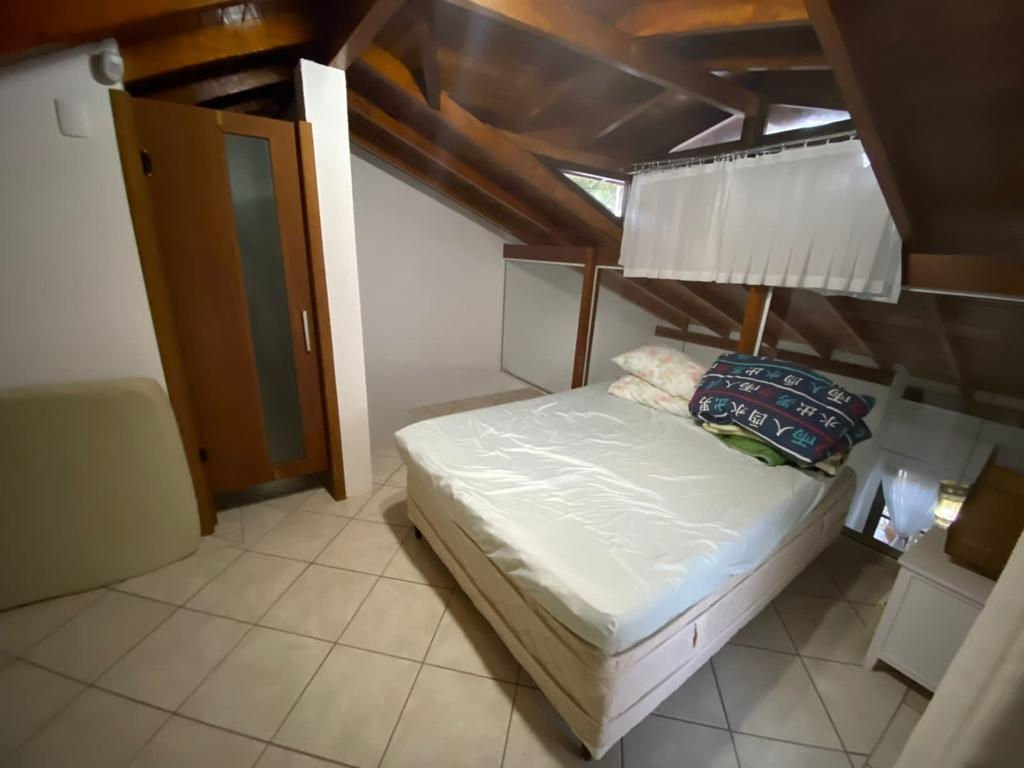 Casa à venda com 3 quartos, 230m² - Foto 15