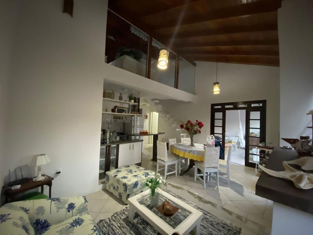 Casa à venda com 3 quartos, 230m² - Foto 16