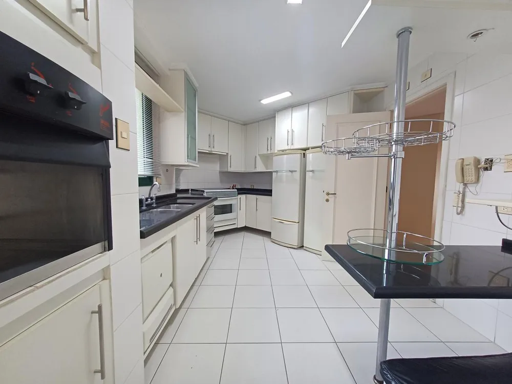 Apartamento, 3 quartos, 150 m² - Foto 8